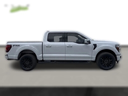 Ford F-150 LARIAT 4WD SuperCrew 5.5' Box 2025