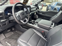 Ford F-150 LARIAT 4WD SuperCrew 5.5' Box 2025