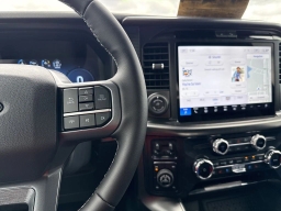 Ford F-150 LARIAT 4WD SuperCrew 5.5' Box 2025