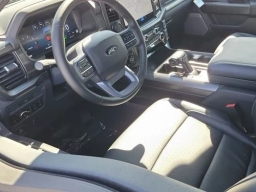 Ford F-150 LARIAT 4WD SuperCrew 5.5' Box 2026