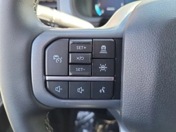 Ford F-150 LARIAT 4WD SuperCrew 5.5' Box 2026