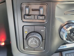 Ford F-150 LARIAT 4WD SuperCrew 5.5' Box 2026