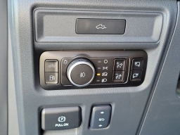 Ford F-150 LARIAT 4WD SuperCrew 5.5' Box 2026