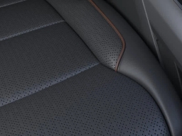 Ford F-150 LARIAT 4WD SuperCrew 6.5' Box 2025