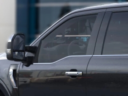 Ford F-150 LARIAT 4WD SuperCrew 6.5' Box 2025