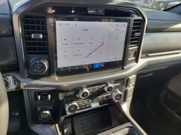 Ford F-150 LARIAT 4WD SuperCrew 5.5' Box 2026