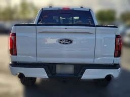 Ford F-150 LARIAT 4WD SuperCrew 5.5' Box 2026