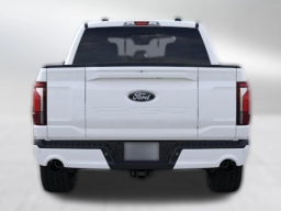 Ford F-150 LARIAT 4WD SuperCrew 5.5' Box 2025