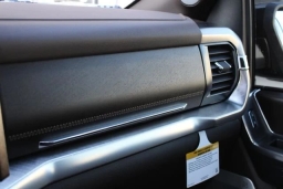 Ford F-150 King Ranch 4WD SuperCrew 5.5' Box 2026