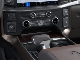 Ford F-150 King Ranch 4WD SuperCrew 5.5' Box 2026