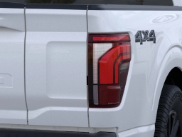 Ford F-150 Platinum 4WD SuperCrew 5.5' Box 2026