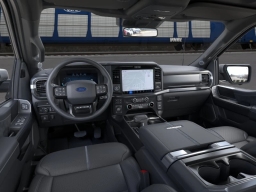 Ford F-150 Platinum 4WD SuperCrew 5.5' Box 2026