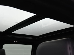 Ford F-150 Platinum 4WD SuperCrew 5.5' Box 2025