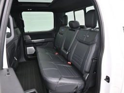 Ford F-150 Platinum 4WD SuperCrew 5.5' Box 2025