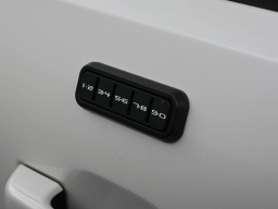 Ford F-150 Platinum 4WD SuperCrew 5.5' Box 2025