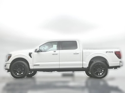Ford F-150 Platinum 4WD SuperCrew 5.5' Box 2025