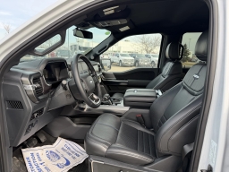 Ford F-150 Platinum 4WD SuperCrew 5.5' Box 2025