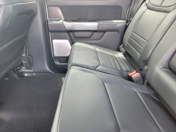 Ford F-150 Platinum 4WD SuperCrew 5.5' Box 2025