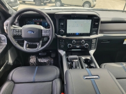 Ford F-150 Platinum 4WD SuperCrew 5.5' Box 2025