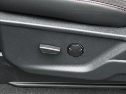 Ford F-150 XL 4WD Reg Cab 6.5' Box 2026