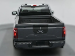 Ford F-150 XL 4WD Reg Cab 6.5' Box 2026