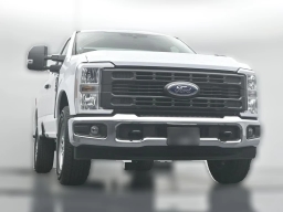 Ford Super Duty F-350 SRW XL 2WD Reg Cab 8' Box 2026