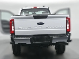 Ford Super Duty F-350 SRW XL 4WD Reg Cab 8' Box 2026