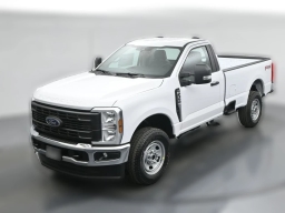 Ford Super Duty F-350 SRW XL 4WD Reg Cab 8' Box 2026