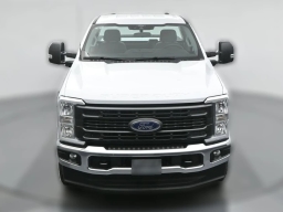 Ford Super Duty F-350 SRW XL 4WD Reg Cab 8' Box 2026
