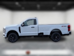 Ford Super Duty F-350 SRW XL 4WD Reg Cab 8' Box 2026
