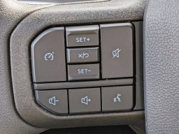 Ford Super Duty F-350 SRW XL 4WD Reg Cab 8' Box 2026