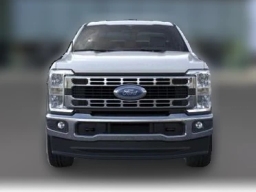Ford Super Duty F-350 SRW XLT 4WD Reg Cab 8' Box 2025
