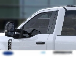 Ford Super Duty F-350 SRW XLT 4WD Reg Cab 8' Box 2025