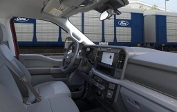 Ford Super Duty F-350 SRW XLT 4WD Reg Cab 8' Box 2026
