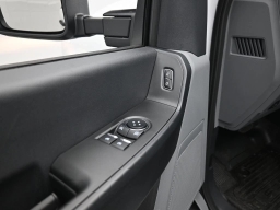 Ford Super Duty F-350 SRW XL 4WD Reg Cab 8' Box 2026