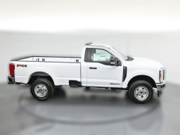 Ford Super Duty F-350 SRW XL 4WD Reg Cab 8' Box 2026