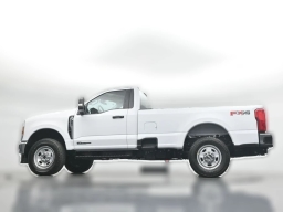 Ford Super Duty F-350 SRW XL 4WD Reg Cab 8' Box 2026