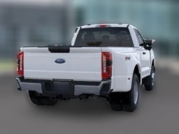 Ford Super Duty F-350 DRW XLT 4WD Reg Cab 8' Box 2026