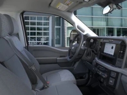 Ford Super Duty F-350 DRW XLT 4WD Reg Cab 8' Box 2026