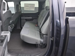 Ford F-150 Lightning XLT 4WD SuperCrew 5.5' Box 2025