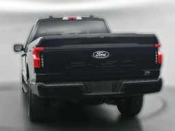Ford F-150 Lightning XLT 4WD SuperCrew 5.5' Box 2025