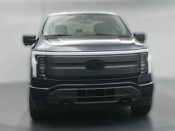 Ford F-150 Lightning XLT 4WD SuperCrew 5.5' Box 2025