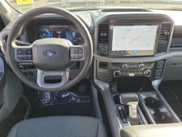 Ford F-150 Lightning XLT 4WD SuperCrew 5.5' Box 2025