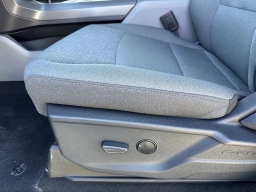 Ford F-150 Lightning XLT 4WD SuperCrew 5.5' Box 2025