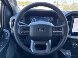 Ford F-150 Lightning XLT 4WD SuperCrew 5.5' Box 2025