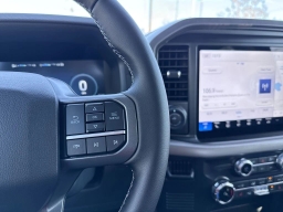 Ford F-150 Lightning XLT 4WD SuperCrew 5.5' Box 2025