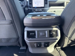 Ford F-150 Lightning XLT 4WD SuperCrew 5.5' Box 2025