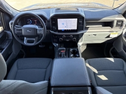 Ford F-150 Lightning XLT 4WD SuperCrew 5.5' Box 2025