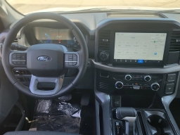 Ford F-150 Lightning XLT 4WD SuperCrew 5.5' Box 2025