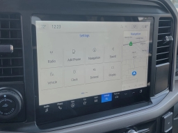 Ford F-150 Lightning XLT 4WD SuperCrew 5.5' Box 2025